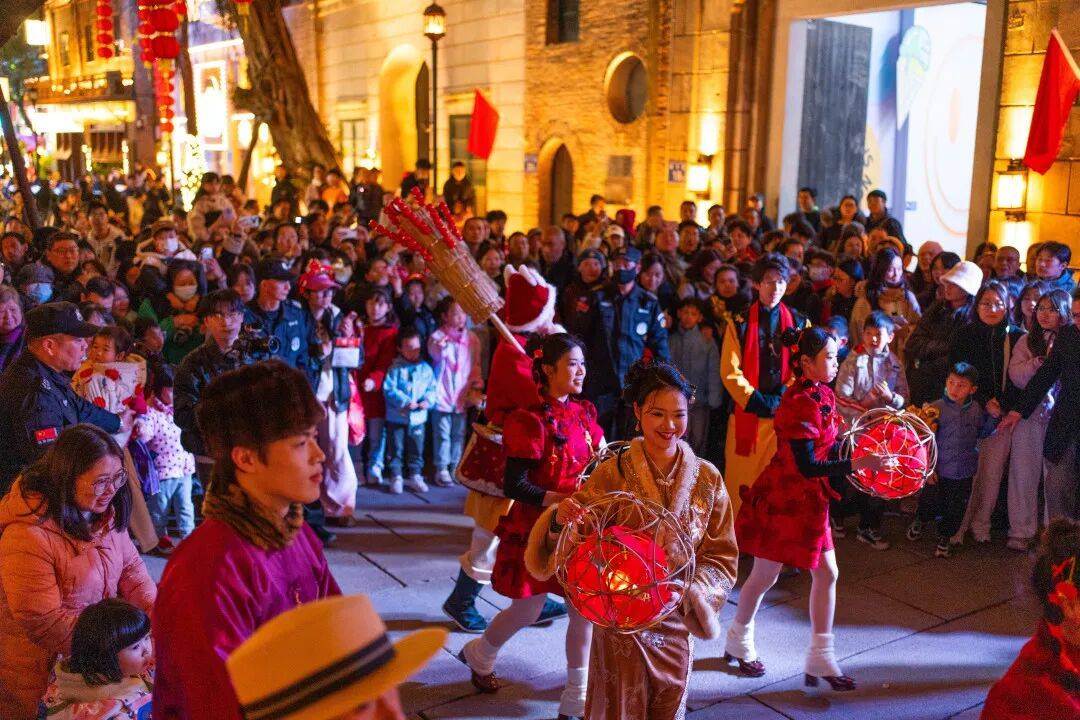 春活动全攻略福气满满等你来!AG真人马上有财|上下杭新(图2) 春活动全攻略福气满满等你来!AG真人马上有财|上下杭新(图2)