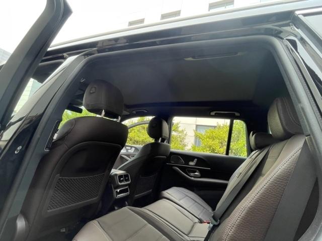 D柴油版GLS最新价格90来万起售AG真人地址24款奔驰GLS350(图8)